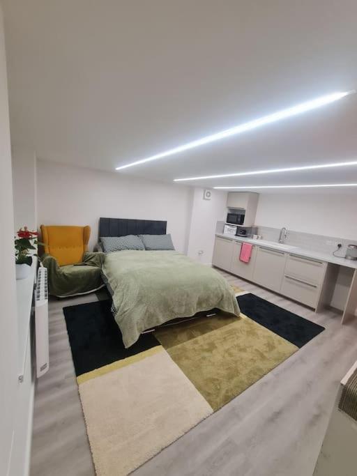 Apartamento Converted Garage Ensuite Bristol
